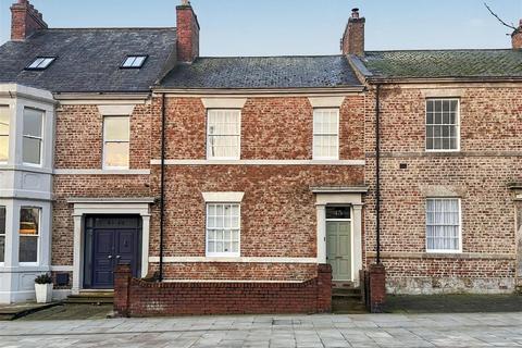 3 bedroom terraced house for sale, Howard Street, North Shields