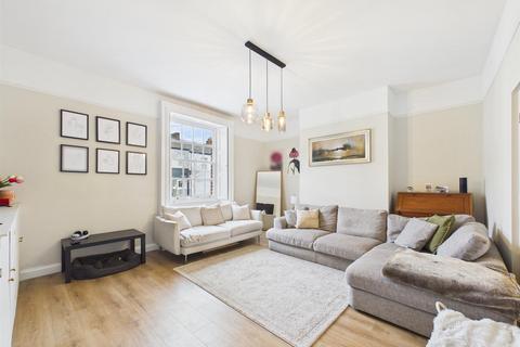 3 bedroom terraced house for sale, Howard Street, North Shields