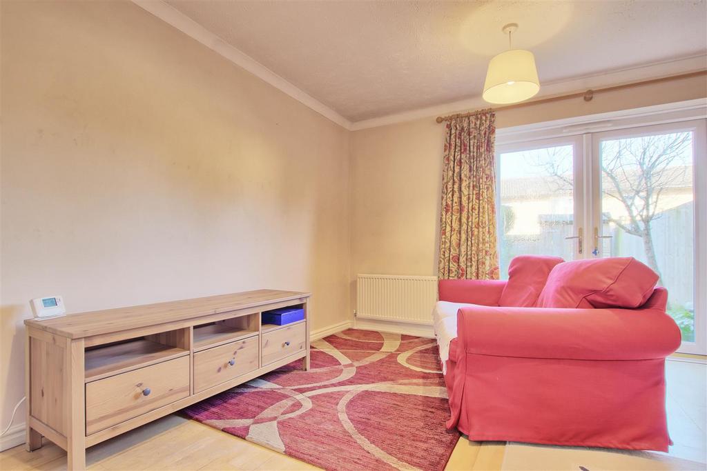 Living area.jpg