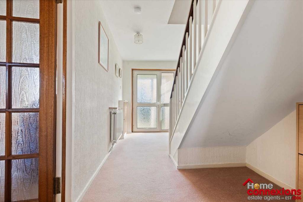 Entrance Hallway (1)