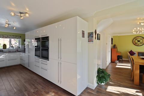 4 bedroom detached house for sale, Rectory Gardens, Todwick, S26