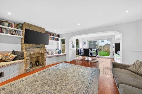 3 bedroom terraced house for sale, Byron Avenue, Borehamwood WD6