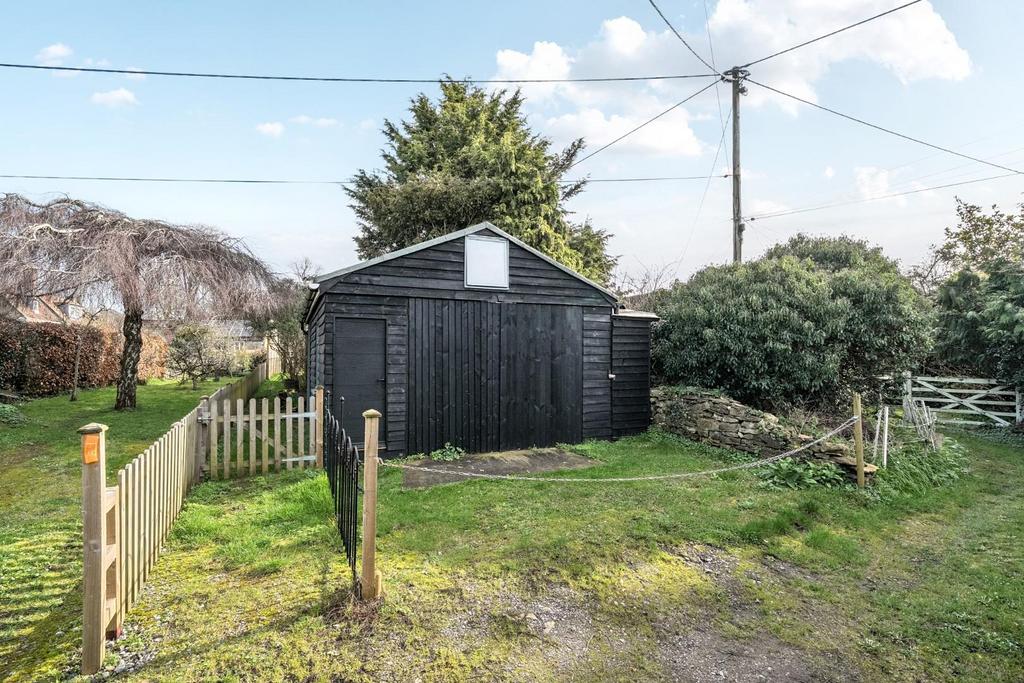 Rear Garage.jpg