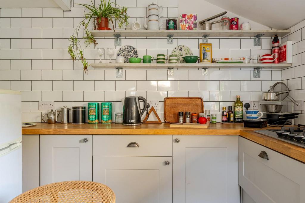 Kitchen II.jpg