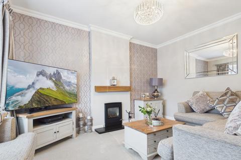 4 bedroom end of terrace house for sale, Knutsford Road, Grappenhall, WA4
