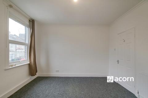 undefined, Harvard Road London SE13