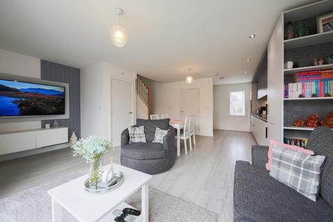 3 bedroom semi-detached house for sale, Meadow Gardens, Cygnet Park, NE12