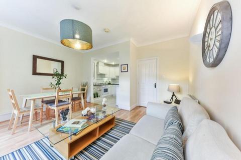 undefined, Albany Court, 18 Plumbers Row, London, E1