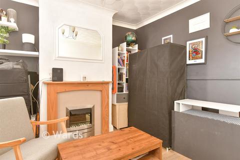 2 bedroom terraced house for sale, Castle Road, Chatham ME4