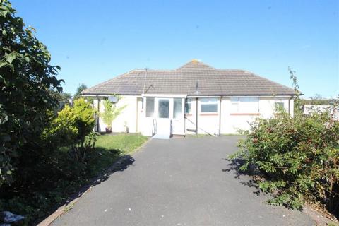 2 bedroom semi-detached house for sale, Singleton Avenue, Lytham St. Annes, Lancashire, FY8 3JT