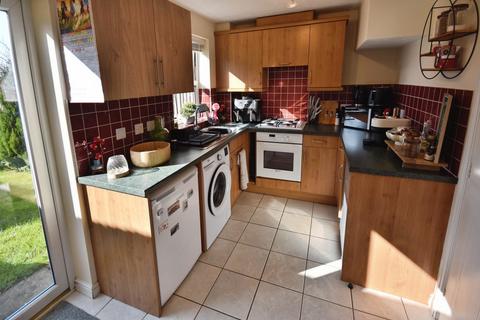 2 bedroom end of terrace house to rent, Victory Way, Sleaford, NG34