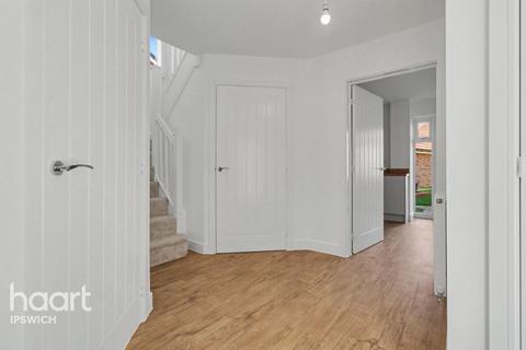 undefined, Pinewood Grange, Ipswich