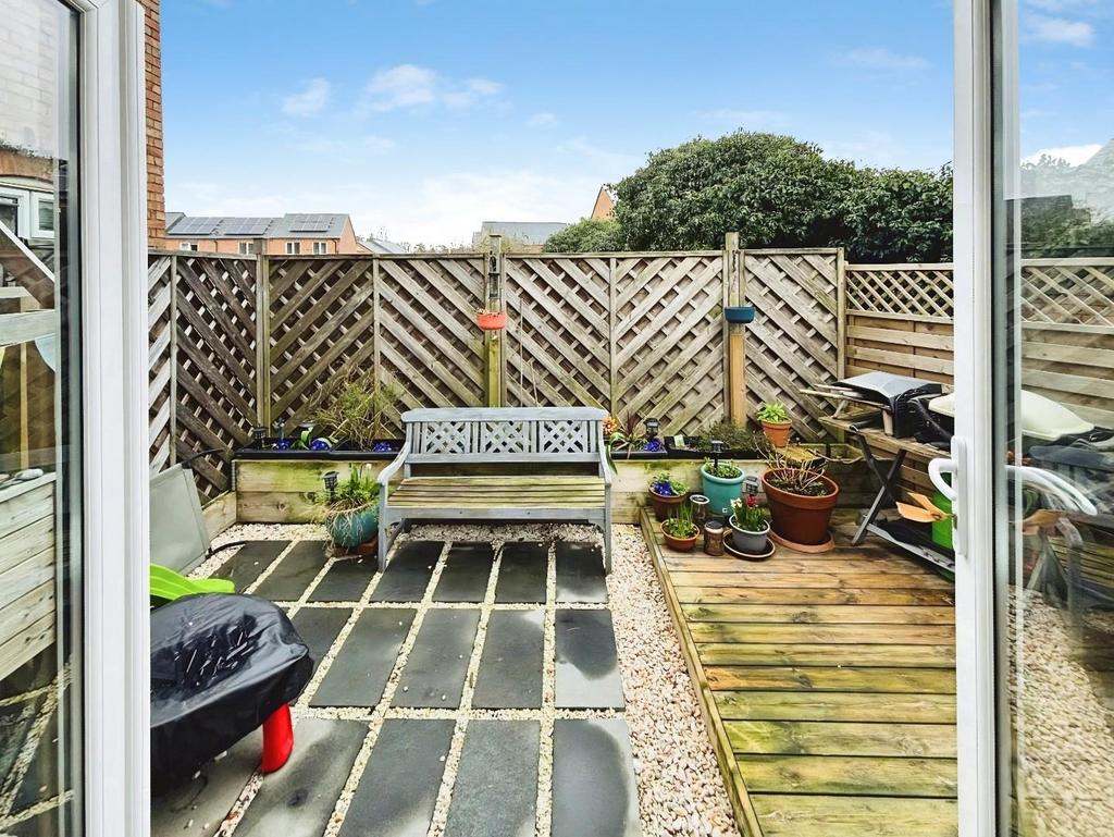Garden2.jpg