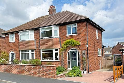 Woodlands Close, Harrogate, HG2