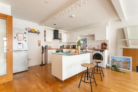2 bedroom apartment for sale, Robert Street, Brighton