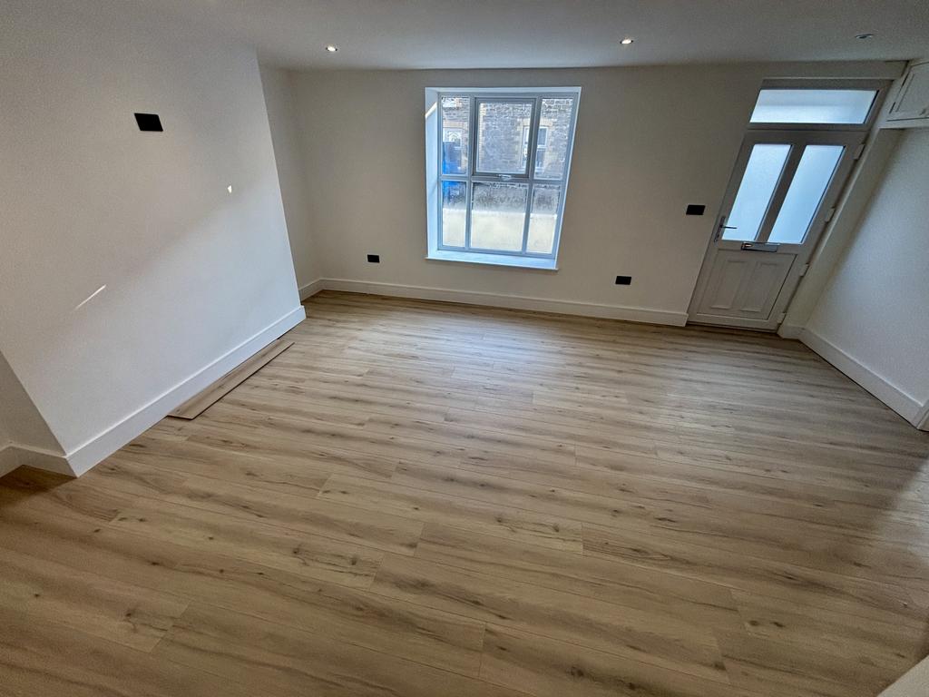 Living room (second image)