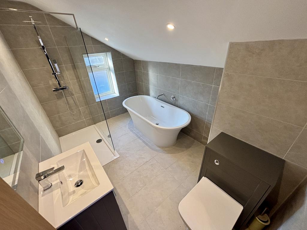 Family bathroom