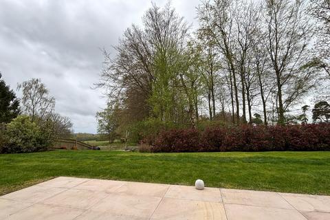 4 bedroom detached house for sale, Warren Close, Catsfield, Battle, East Sussex, TN33