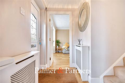 5 bedroom detached house for sale, Wickham Crescent, Essex CM1