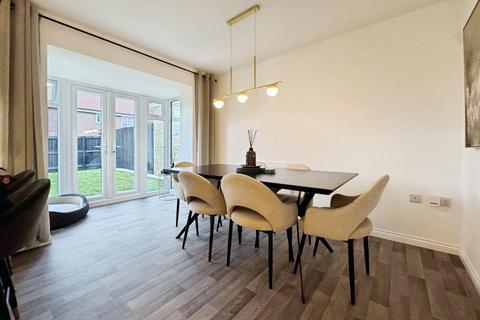 4 bedroom detached house for sale, Cottongrass Gardens, Sheffield S25