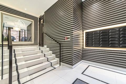 undefined, Bedfordbury, Covent Garden, WC2N