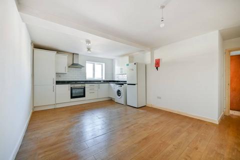Woking, Surrey, Woking, GU21