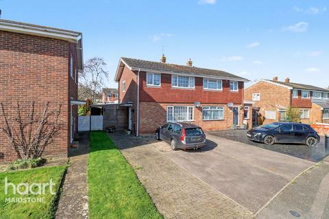 3 bedroom semi-detached house for sale, Oriole Way, Aylesford