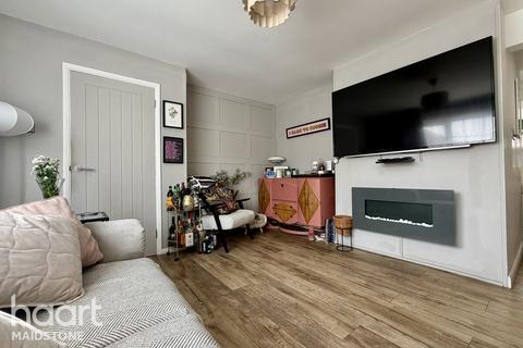 3 bedroom semi-detached house for sale, Oriole Way, Aylesford