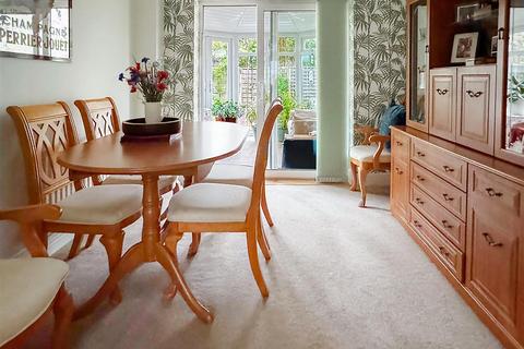 undefined, May Close, Littlehampton BN17