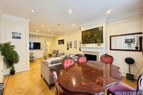 5 bedroom terraced house to rent - Montagu Mews West, London
