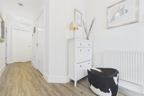 4 bedroom end of terrace house for sale, Rowan Drive, Branston, Burton-On-Trent
