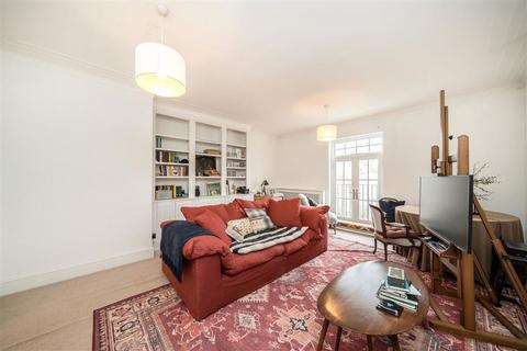 2 bedroom flat to rent, Elm Park Road, London SW3