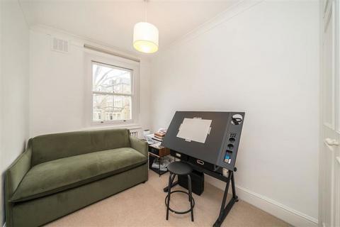 2 bedroom flat to rent, Elm Park Road, London SW3