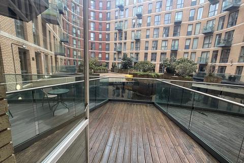 2 bedroom flat to rent, I-Land, 41 Essex Street, Birmingham, B5
