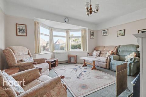 2 bedroom detached bungalow for sale, Nottingham Road, Clacton-On-Sea