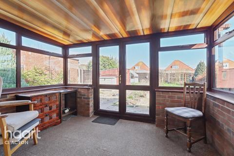 2 bedroom detached bungalow for sale, Nottingham Road, Clacton-On-Sea
