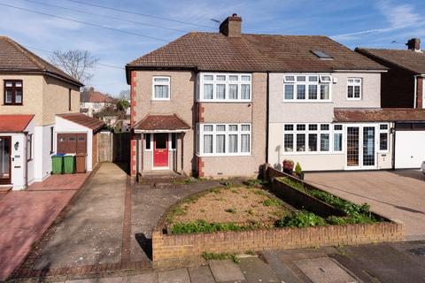 undefined, Fairlawn Avenue, Bexleyheath, DA7