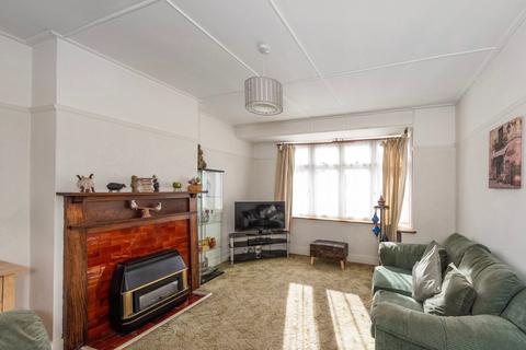 undefined, Fairlawn Avenue, Bexleyheath, DA7