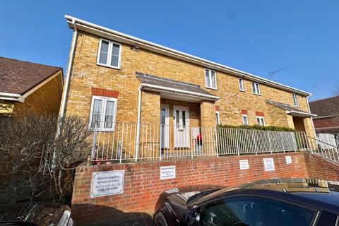 1 bedroom flat to rent, Burgess Close, Minster, Ramsgate, Kent, CT12