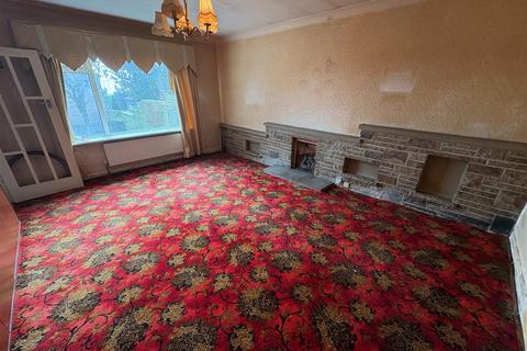 3 bedroom semi-detached house for sale, Long Lane, Queensbury, Bradford