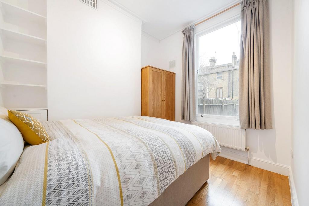 Bedroom.JPG