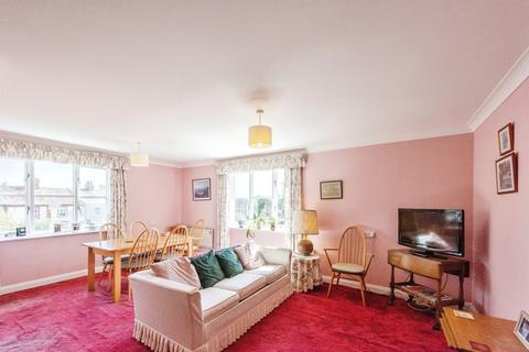 undefined, Kings Court, Thetford