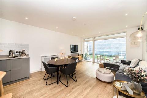 2 bedroom flat for sale, Harrison Walk, London SE10