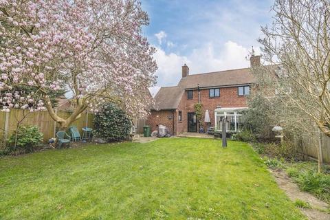 undefined, Fairfield Avenue, Datchet SL3