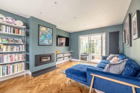 undefined, Fairfield Avenue, Datchet SL3