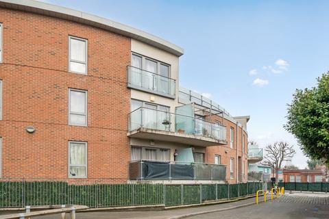 1 bedroom property to rent, Westway, London, W12