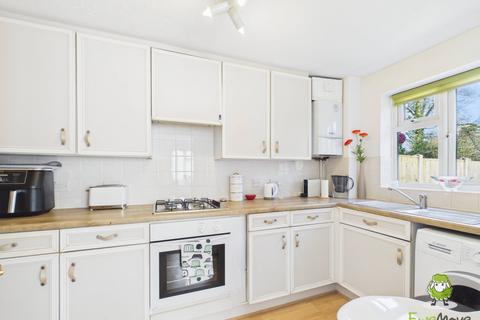 undefined, Long Copse Chase, Chineham, Basingstoke, Hampshire, RG24