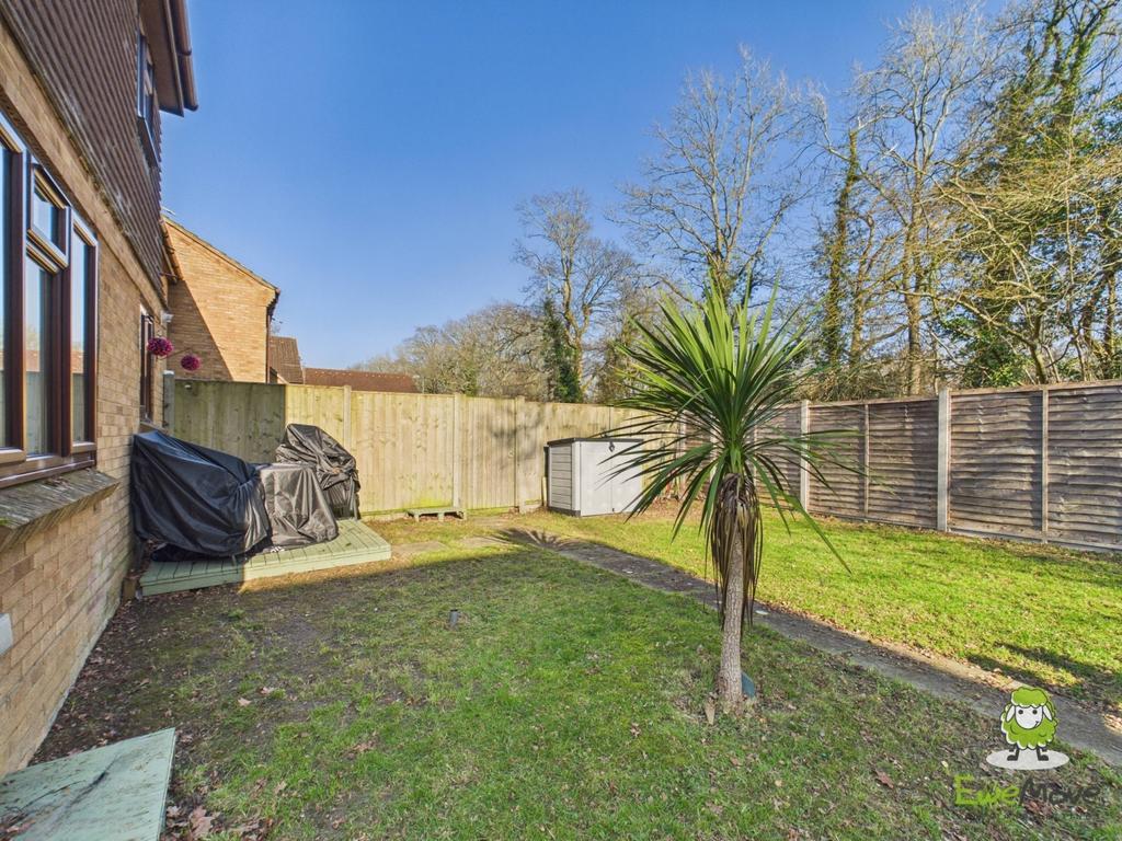 Ewe Move Estate Agents Basingstoke - Long Copse Cha