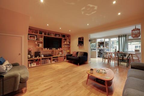 4 bedroom semi-detached house for sale, Longhurst, Burgess Hill, RH15