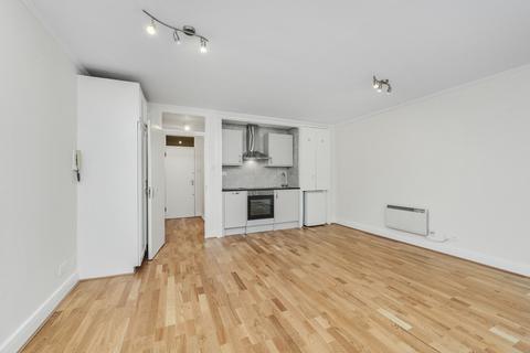 Studio to rent, 18 Rochester Row, London, SW1P
